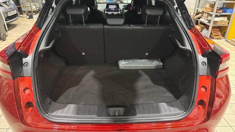 Nissan Juke 1.6 Hybrid Tekna 5dr Auto Hybrid Hatchback